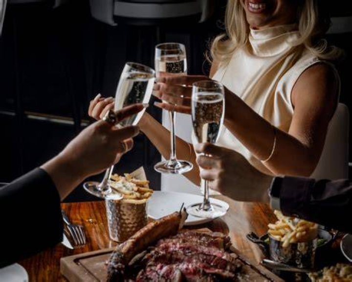 Abigail Clarke At The STK Restaurant Marathon brunch