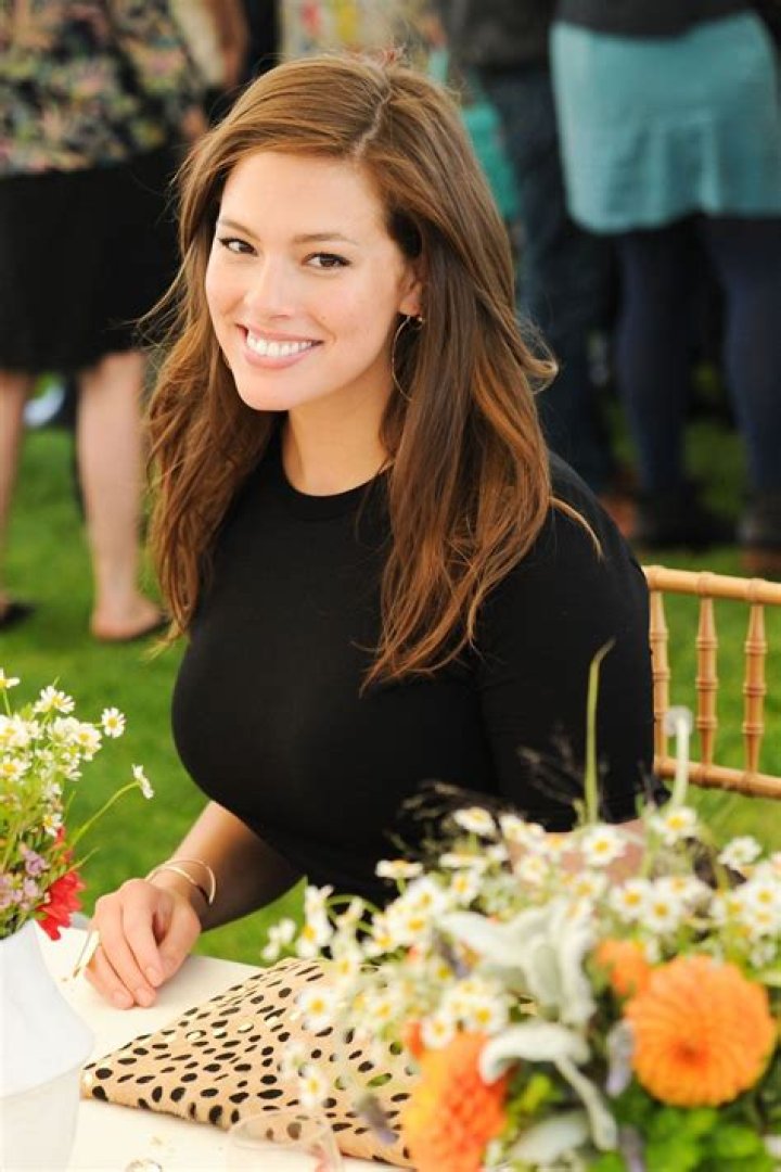 Ashley Graham Vanity Fair Oscar Party, Arrivals, Los Angeles, California, USA - 12 Mar 2023 Wearing Dolce & Gabbana