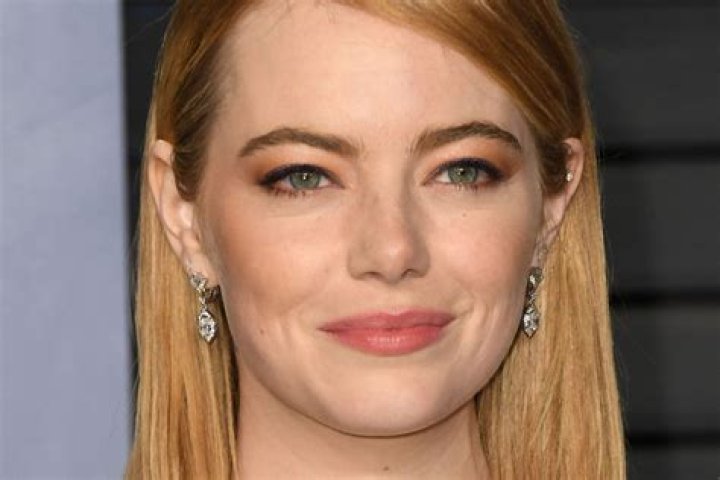 Emma Stone, Sofia Vergara & 13 More Iconic Hollywood Blondes&hellip;Who Are Really Bru
