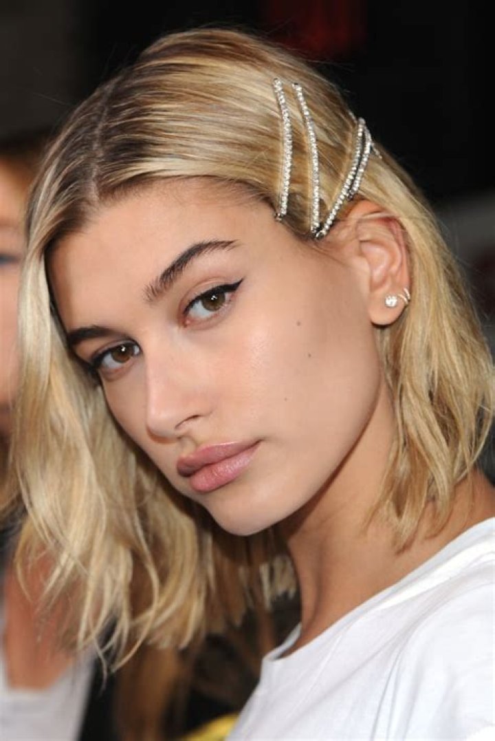 Hailey Baldwin At The 2018 Met Gala
