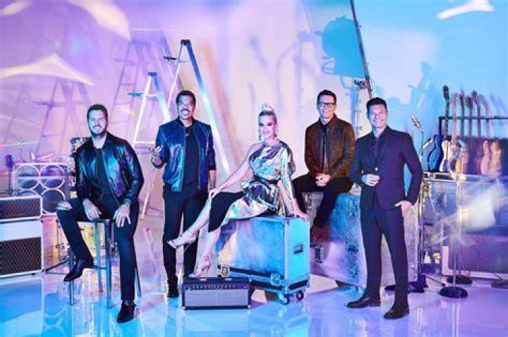 Katy Perry, Bobby Bones