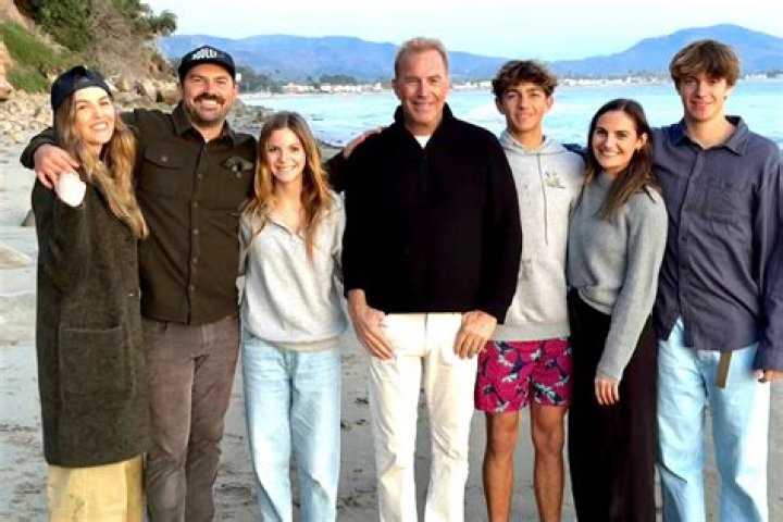 Kevin Costner, Kids