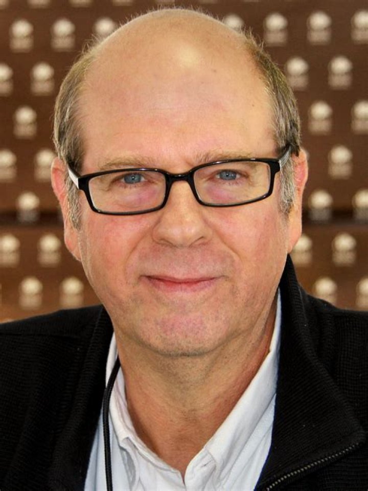 (L-R): Stephen Tobolowsky as Dr. Berkowitz, Rita Moreno as Lydia and Sheridan Pierce as Syd in ONE DAY AT A TIME. Photo Credit: Nicole Wilder/POP TV.