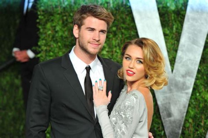 MIley Cyrus Liam Hemsworth