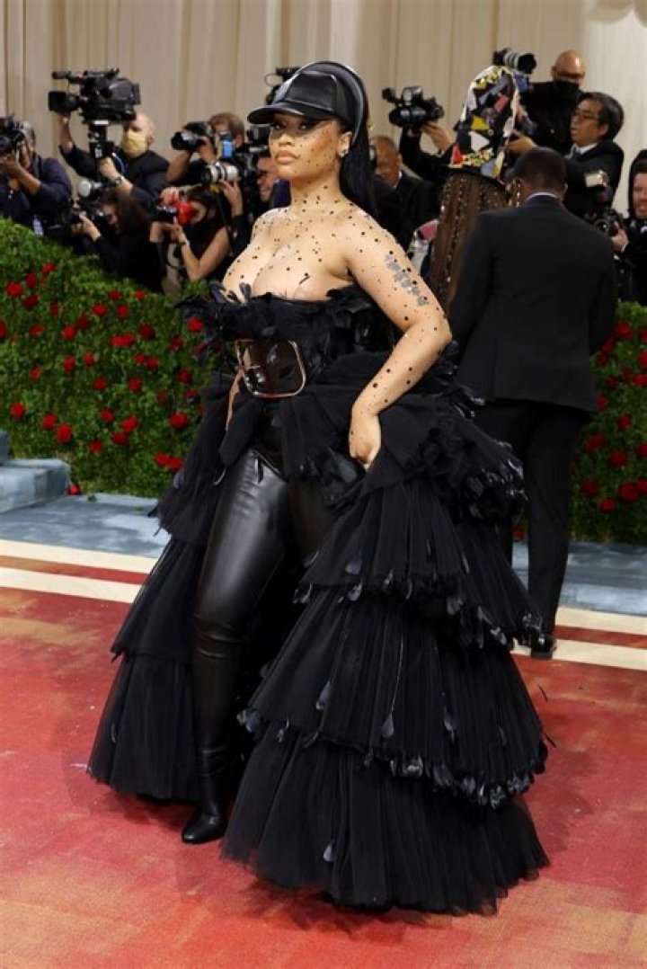 Nicki Minaj walks out her hotel and goes to NJ. Pictured: Nicki Minaj Ref: SPL5335229 300822 NON-EXCLUSIVE Picture by: BeautifulSignatureIG / SplashNews.com Splash News and Pictures USA: +1 310-525-5808 London: +44 (0)20 8126 1009 Berlin: +49 175 3764 166 World Rights