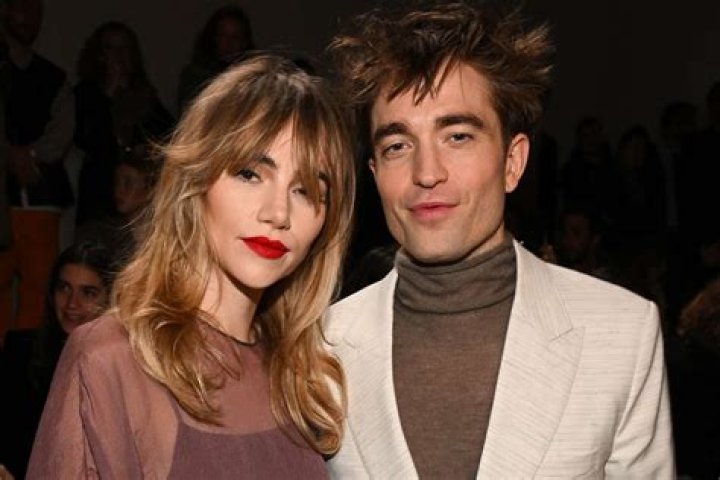 Robert Pattinson Suki Waterhouse