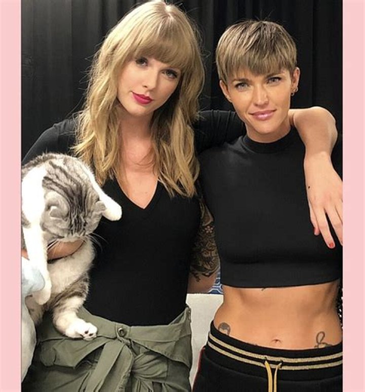 Taylor Swift & Ruby Rose