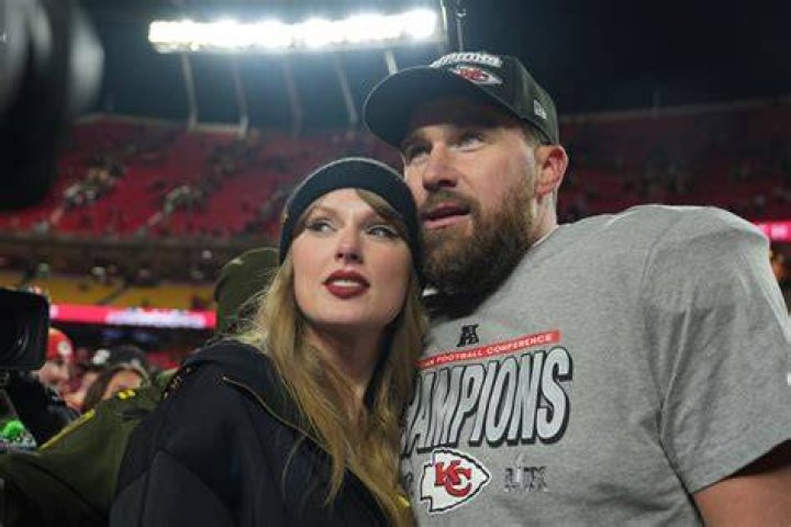 Taylor Swift, Travis Kelce